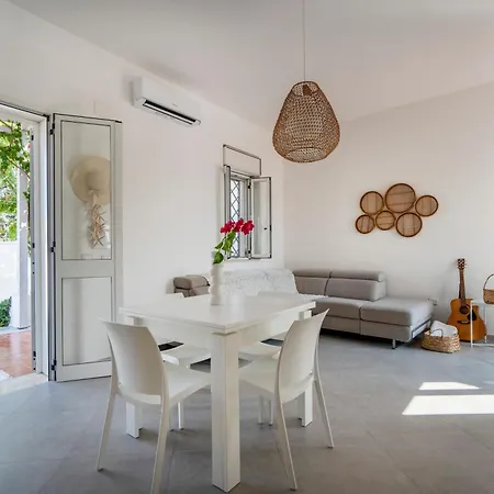 Villa Alba - Infinity Pool & Roof Terrace With Spectacular Views Marina di Lizzano